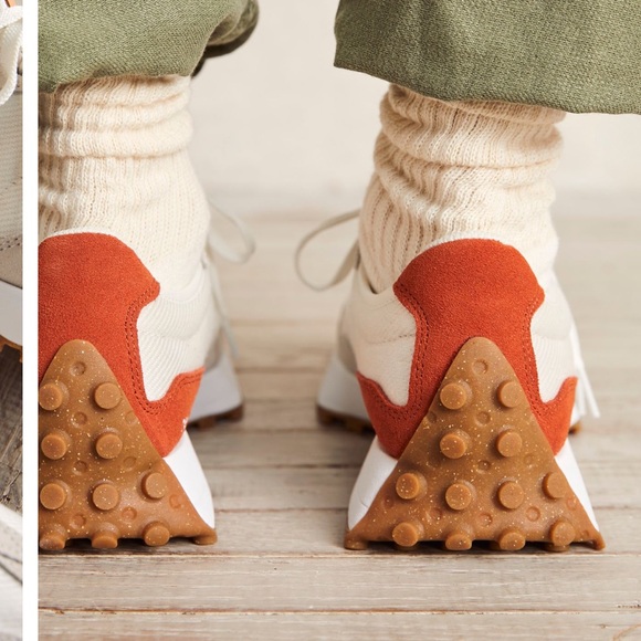 New Balance 327 sneakers - Picture 7 of 13